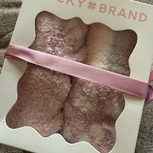 Lucky Brand Soft Pink Fuzzy Socks